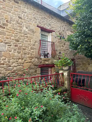 Cat House Saint-Goustan